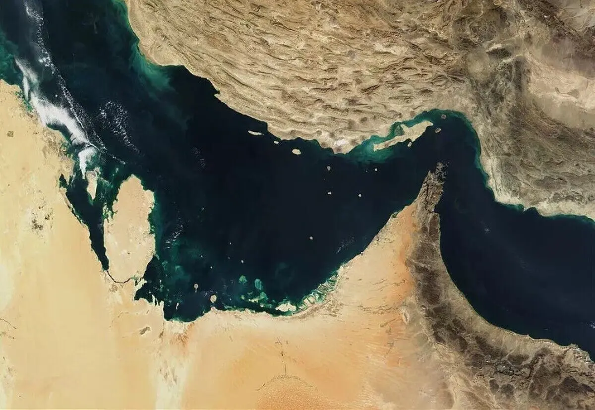 عبارت مجعول به جای خلیج فارس در وبگاه وزارت دفاع آمریکا