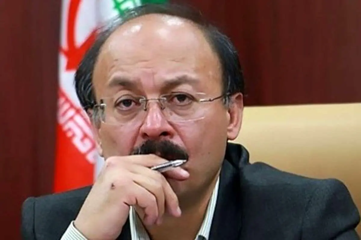 عبدالکریمی: فهم نسل z از دموکراسی در حد پفکنمکی است