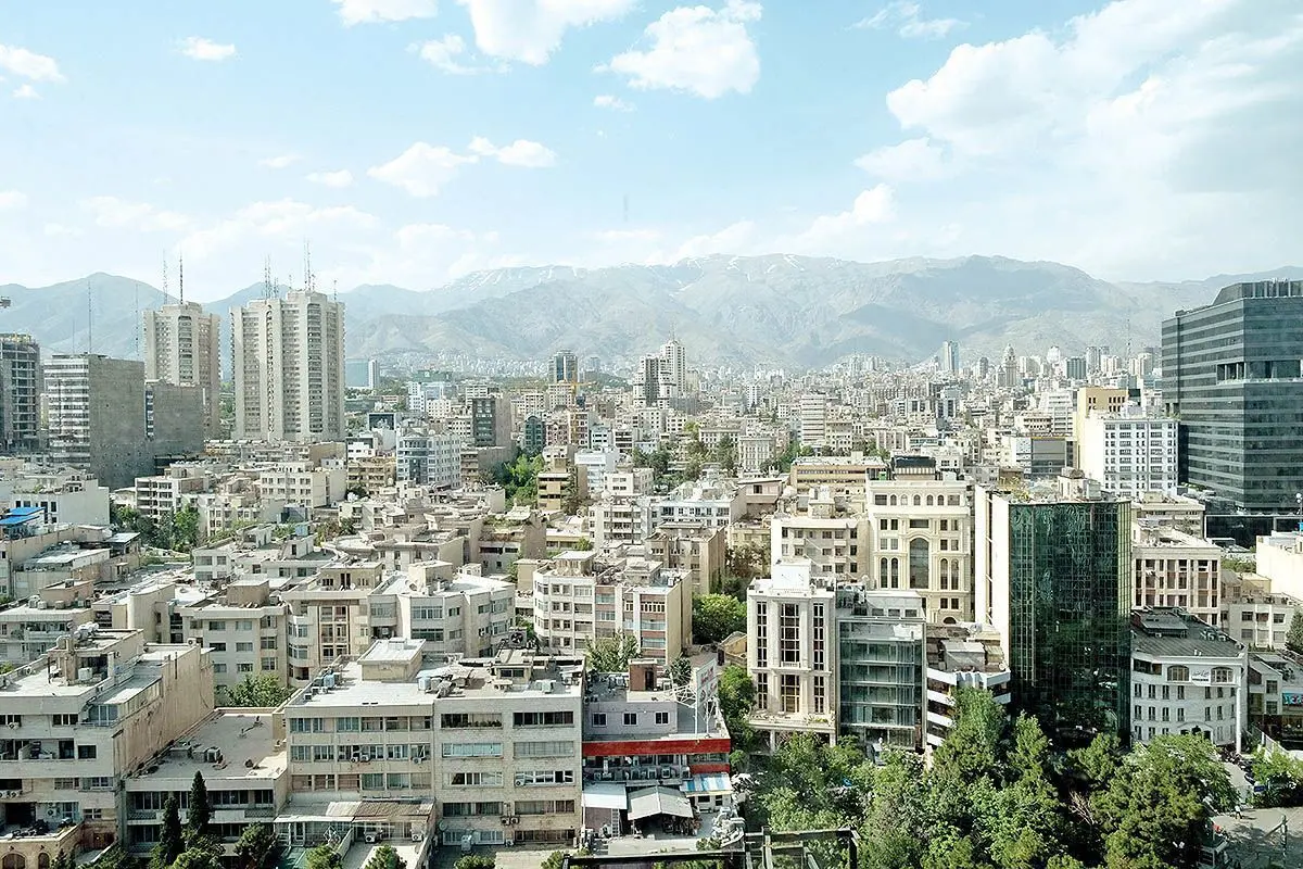 مخالفت شرعی با اجاره دستوری