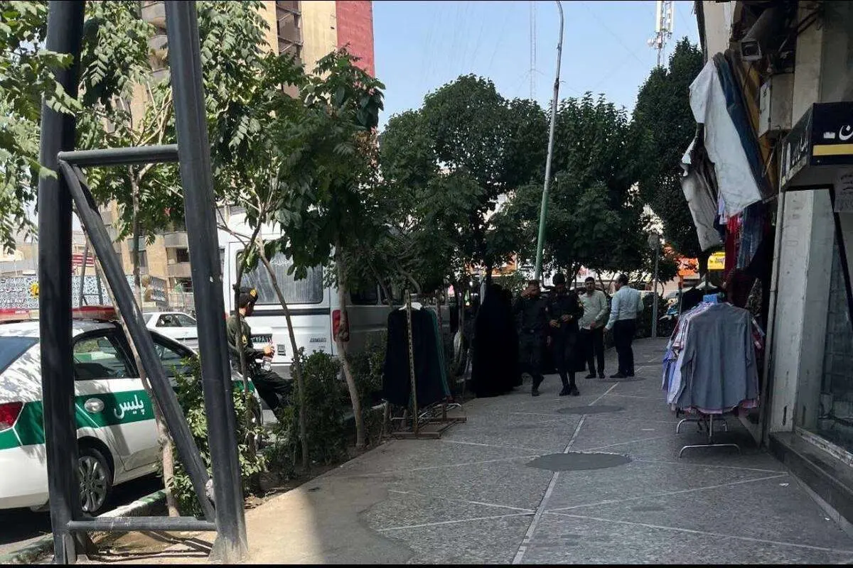 همشهری: گشتهای پلیس برقرارشده، اما «بازگشت گشت ارشاد» نداریم