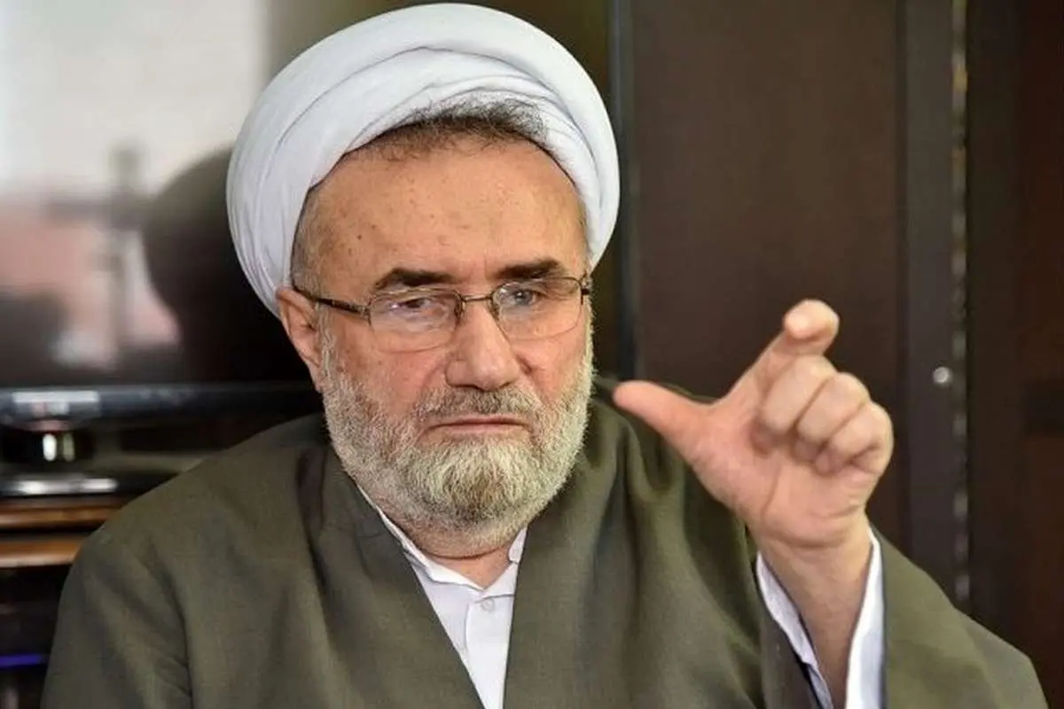 مسیح مهاجری: دین را خدا برای آسان کردن کارها و شکستن بنبستها فرستاده است