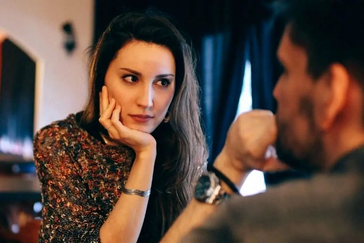 آیا «ویژگی‌های خاص» ما را عاشق یک فرد می‌کند؟