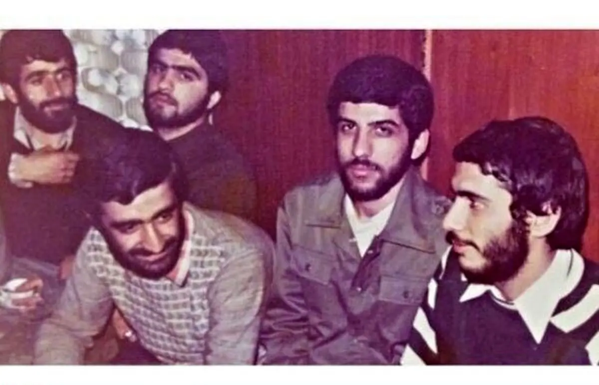 (تصویر) شام عروسی عزت‌الله ضرغامی و تیپ متفاوت آقای داماد