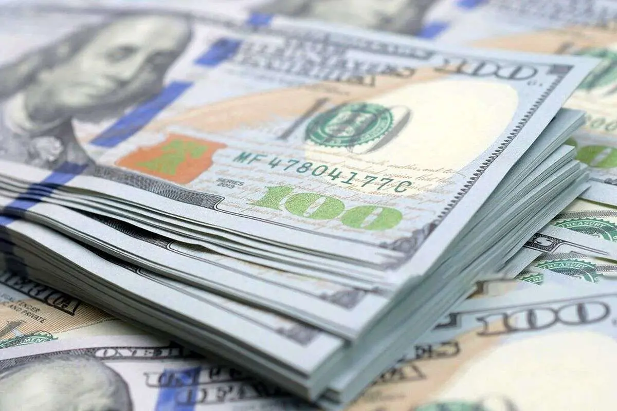 تاثیر یک سفر غیرمنتظره بر بازار دلار/ قیمتها کاهشی میشود؟