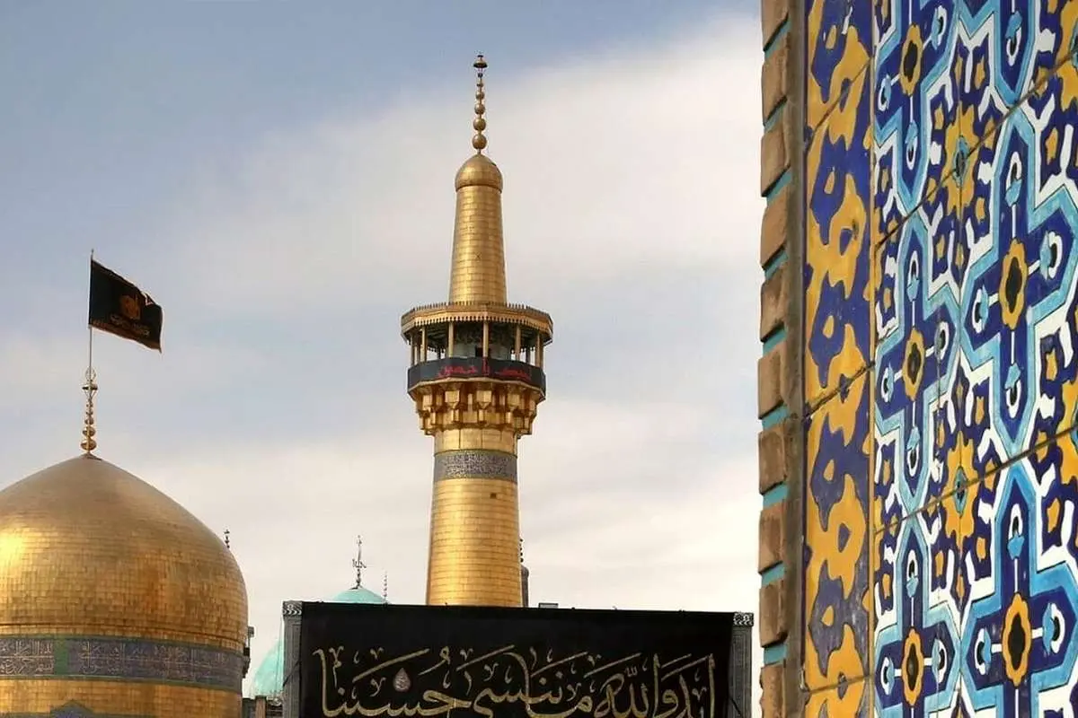 (تصاویر) سیاه‌پوش شدن حرم رضوی به مناسبت ماه محرم