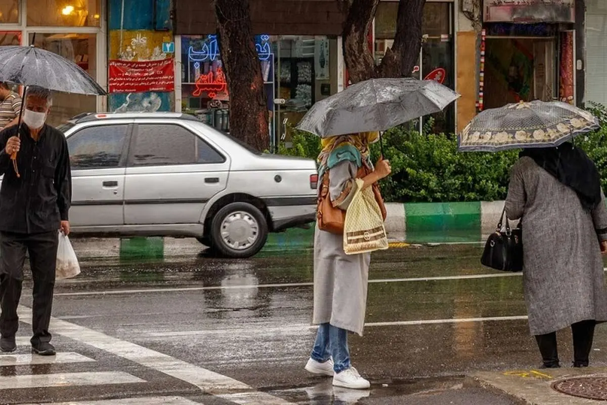 بارش باران و احتمال آبگرفتگی معابر در ۱۵ استان/ احتمال وقوع توفان شن در شرق کشور