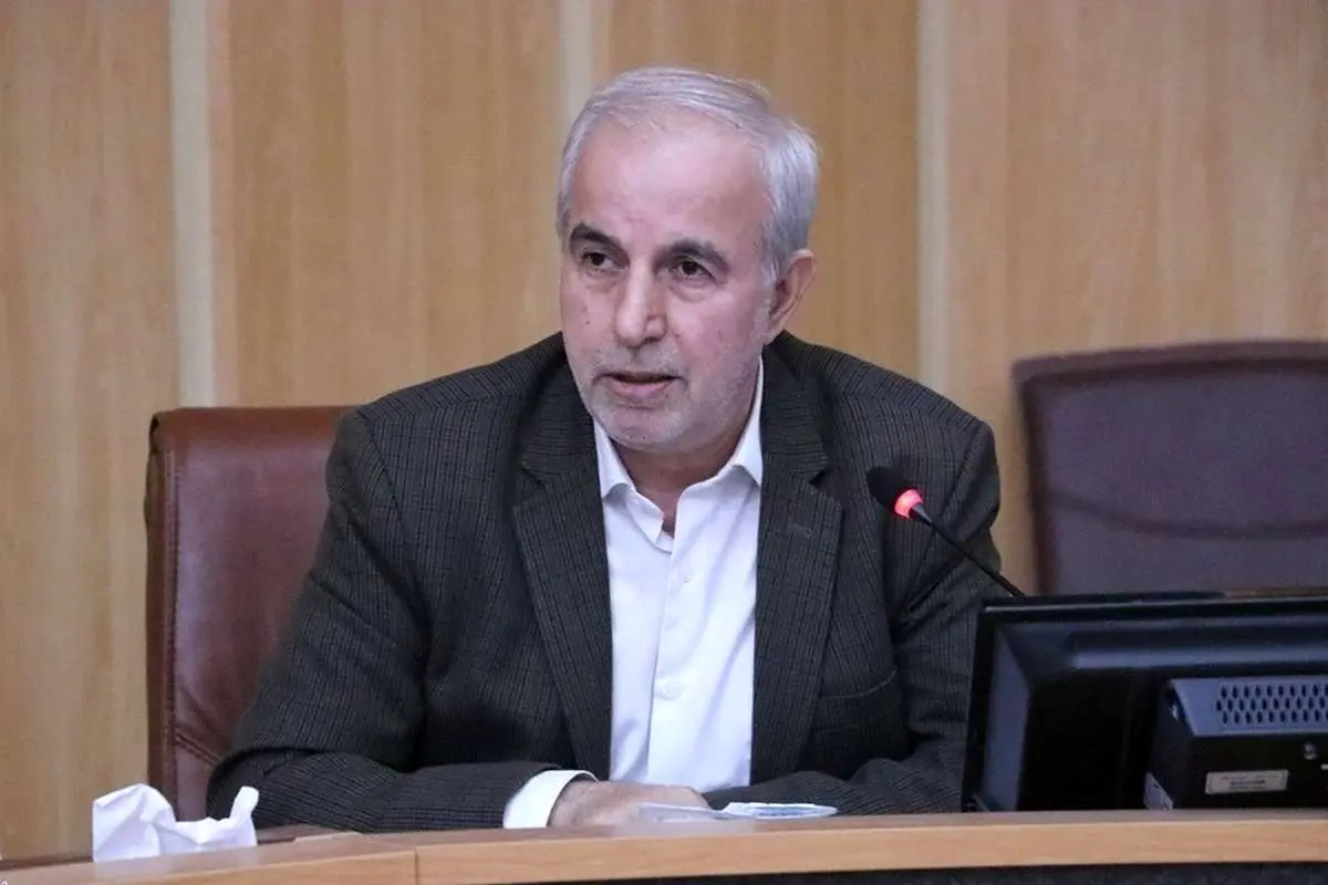 نماینده مجلس: وزیر کشور با مجلس بازی میکند