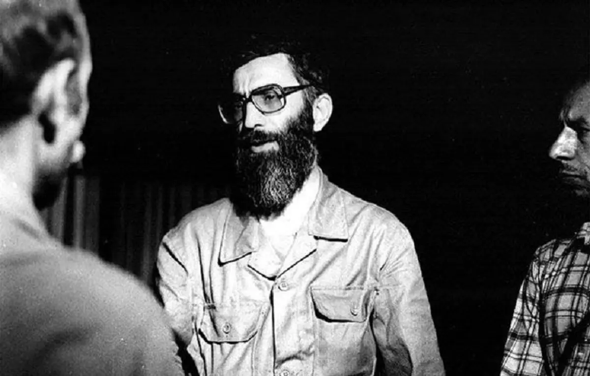 (ویدئو) ماجرای قرض رهبر انقلاب از یک استاندار