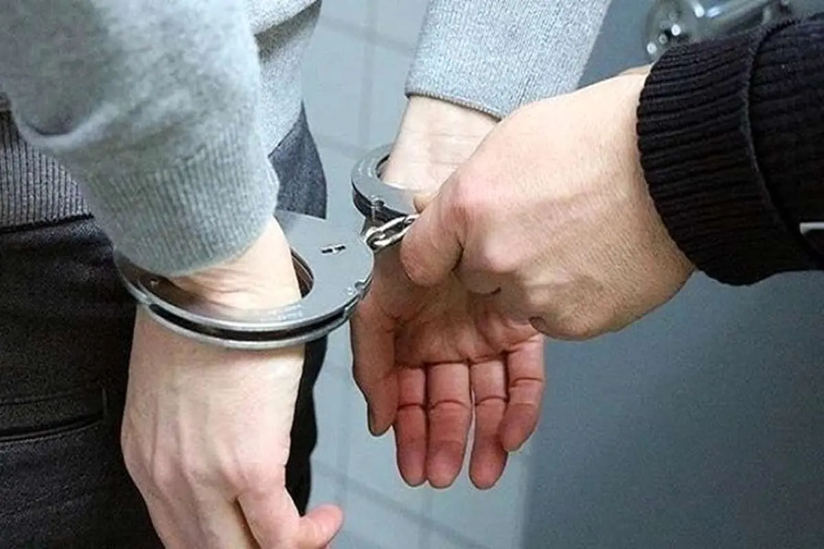بازداشت مدیر و کارمند بانک پس از ارائه خدمات به خانم بیحجاب