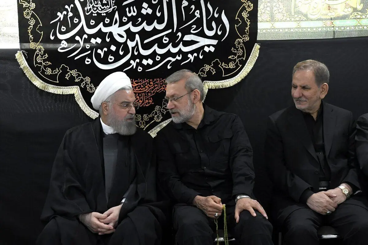 (تصاویر) لاریجانی، جهانگیری و ظریف در مراسم عزاداری حسن روحانی