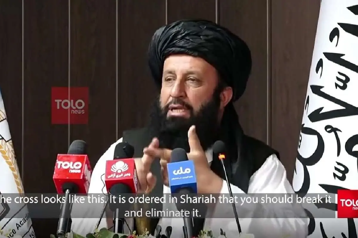 (ویدئو) طالبان: کراوات صلیب است و باید از بین برده شود!