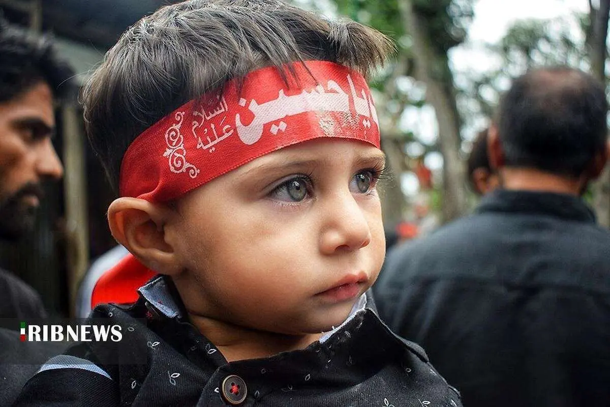 (تصاویر) عزاداری عاشورا در قایق
