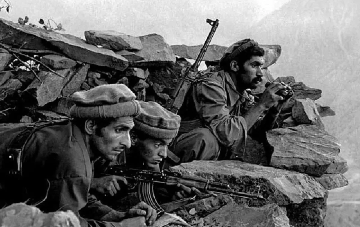 تصویر زیرخاکی از اسلحه‌های عجیب مجاهدان افغان در جنگ با شوروی