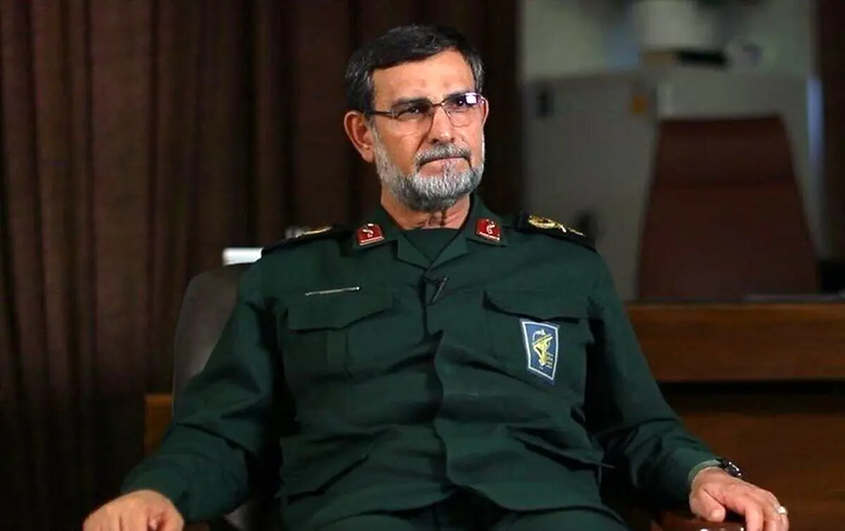 هشدار فرمانده نیروی دریایی سپاه نسبت به تخلیه نفت توقیف شده ایران