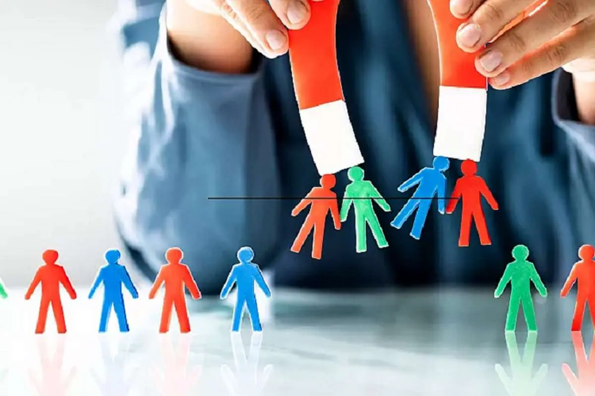 نتایج تحقیق تازه: چرا ما جذب افراد خاصی می‌شویم؟