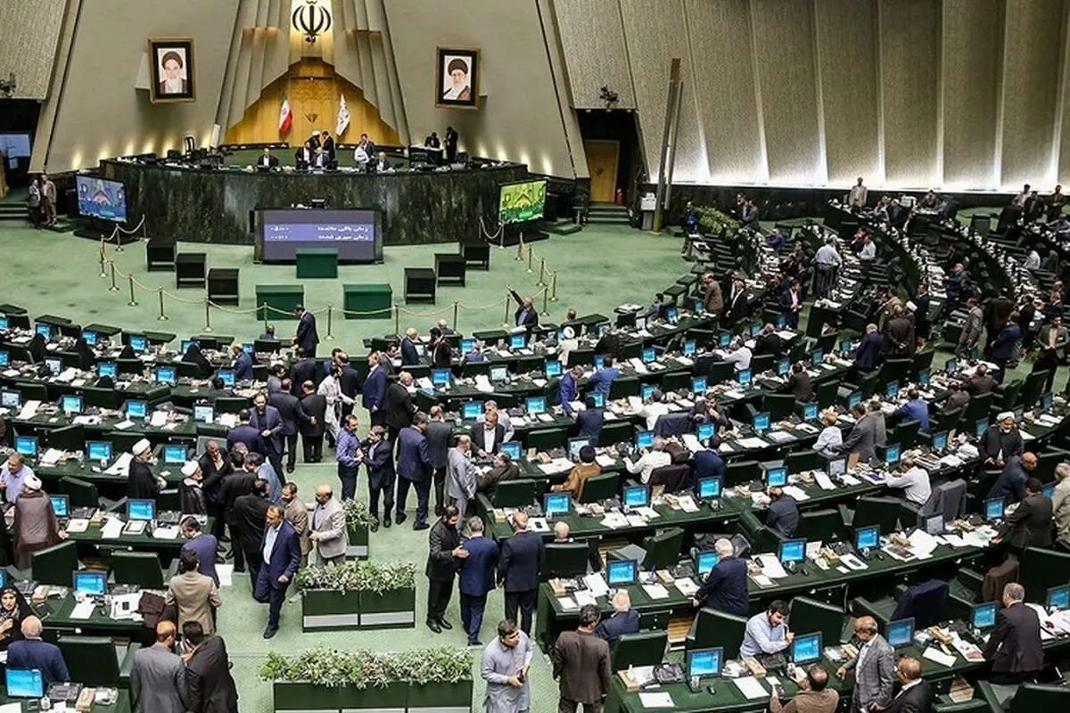 دعوای درونی میان اوصولگرایان برای تصاحب قدرت