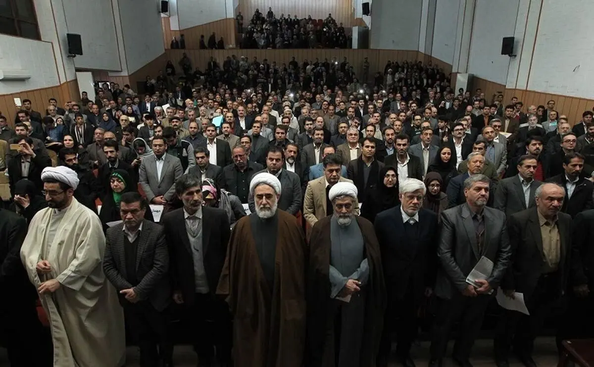 هشدار روزنامه جوان به اصلاح طلبان: راهبرد انتخاباتی «یا همه یا هیچ» را کنار بگذارید