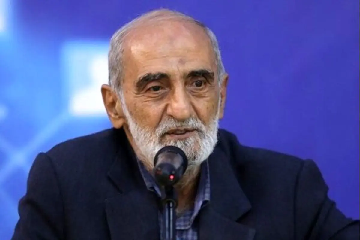 شریعتمداری: چرا در قانون جدید حجاب، به سپاه و بسیج مسئولیتی نداده‌اید؟