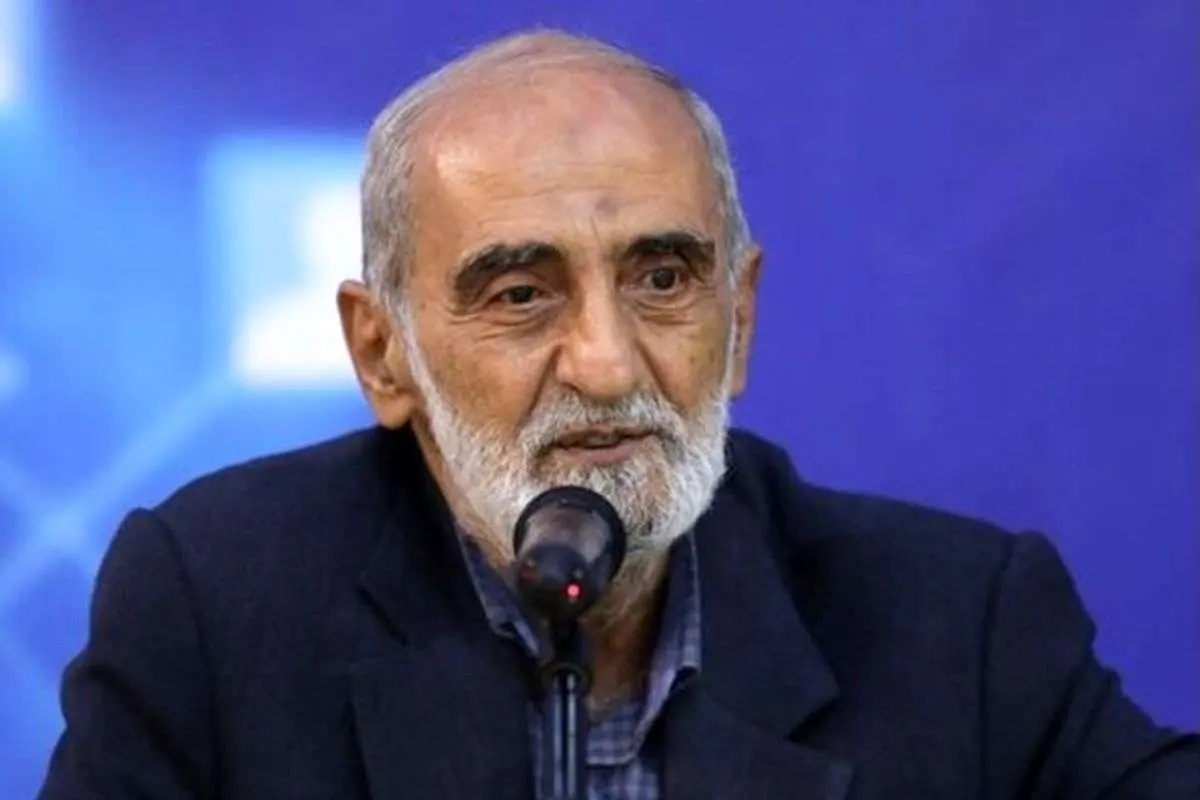 شریعتمداری: چرا در قانون جدید حجاب، به سپاه و بسیج مسئولیتی ندادهاید؟
