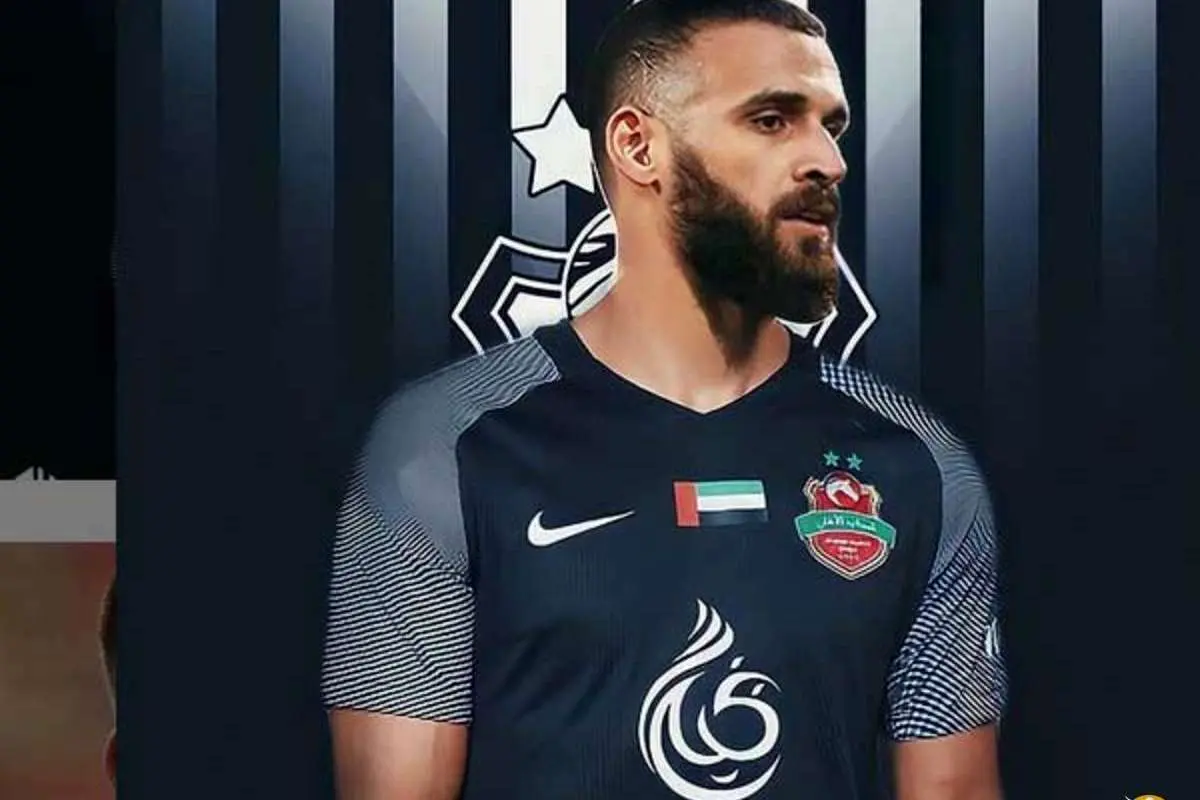 نوراللهی در کنار بنزما