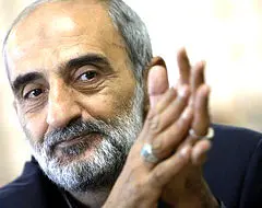 مشایی اصولگرا نیست/ «به رنگ ارغوان» فیلم مزخرفی بود