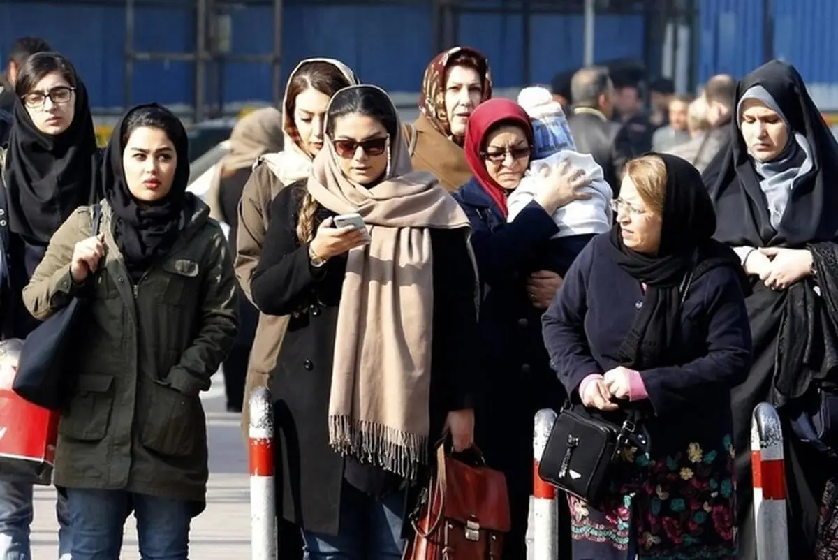 «پاسپورت بی‌حجابان جلب می‌شود»