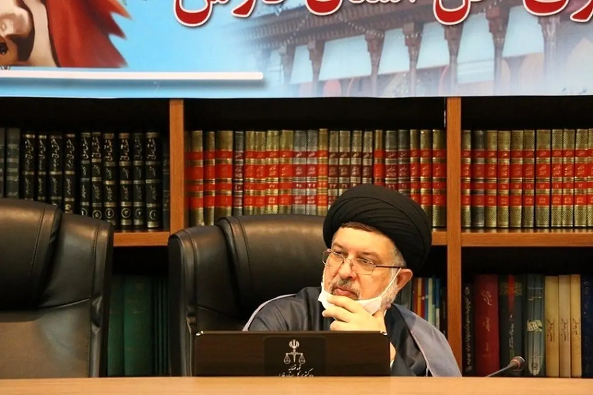 تفهیم اتهام ضاربین ‌باغ نارنجستان‌/ کافی‌شاپ باغ با دستور قضایی پلمب شد