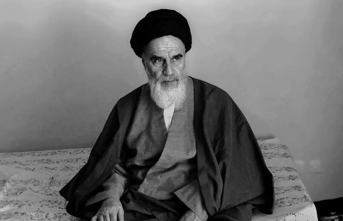 در آن ۳۰۲ روز حصر و حبس امام خمینی چه گذشت؟