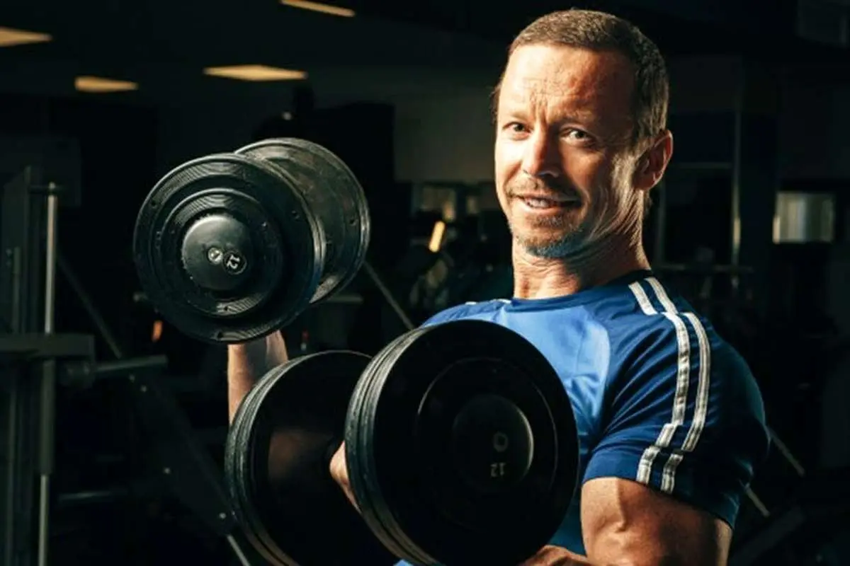 چگونه باید تمرینات ورزشی خود را پس از رسیدن به سن چهل سالگی تغییر دهید