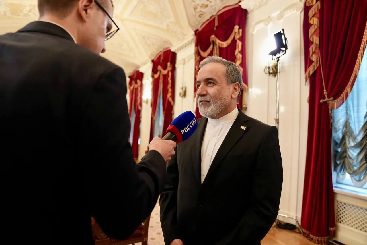 عراقچی: در برابر بزرگترین ابرقدرت جهان ایستادیم