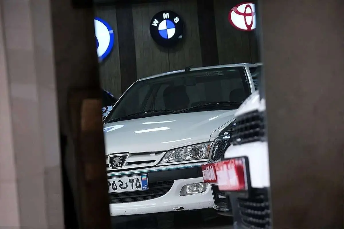 بسته حمایتی دولت برای خودروسازان چیست؟