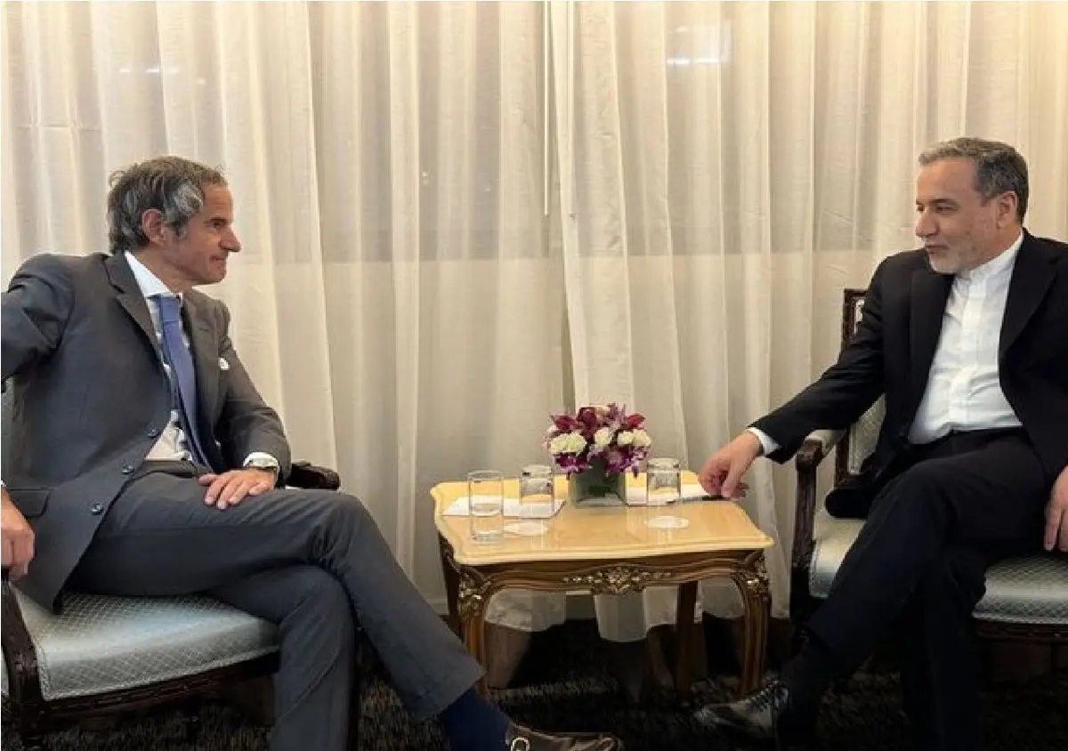 دیدار عراقچی با مدیرکل آژانس بین‌المللی انرژی اتمی/ گروسی: مذاکرات فنی عمیقی با عراقچی داشتم