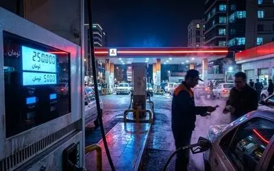 پشت پرده بنزین ۵۰۰۰ تومانی / هدف دولت از نرخ سوم چیست؟
