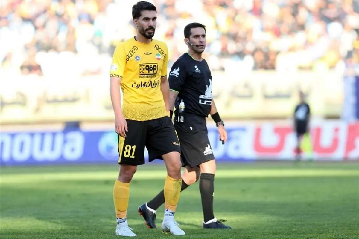 چرا امضای قرارداد رضا شکاری با پرسپولیس رسمی نمیشود؟