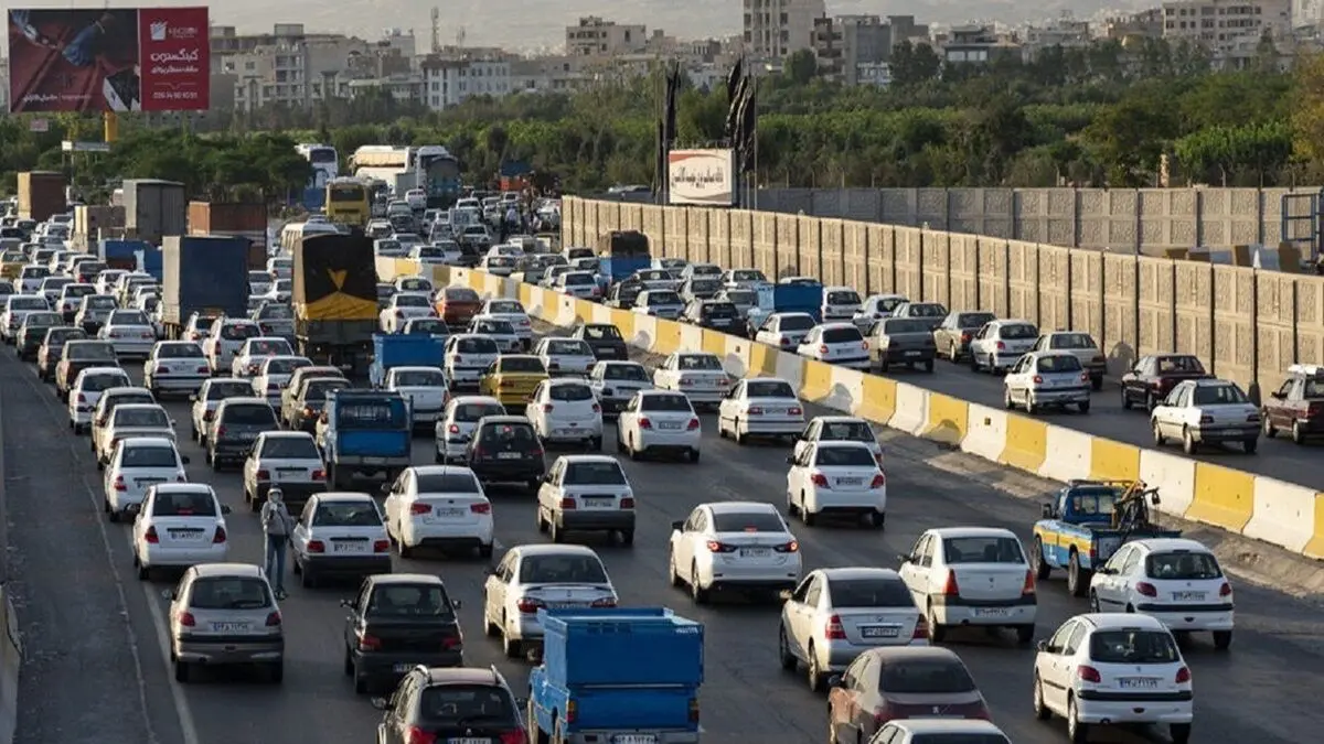 ترافیک سنگین در آزادراه کرج- تهران