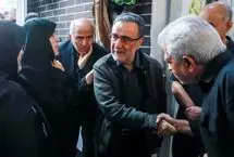 مراسم ترحیم برادر مصطفی تاجزاده با حضور فعالان سیاسی