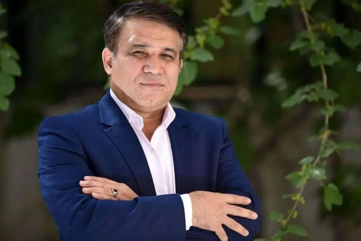 واکنش شدید مدیرعامل استقلال به نحوه قضاوت داور استقلال-ملوان