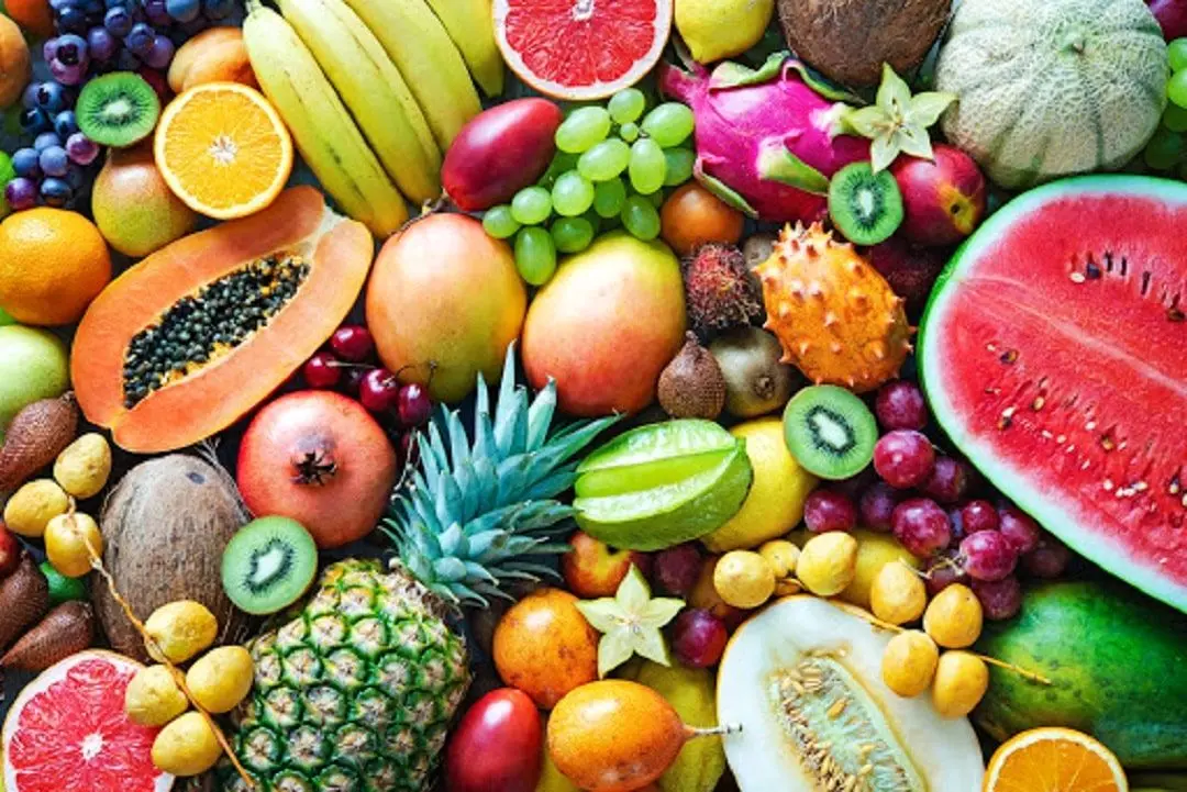 چه خوراکی‌هایی آب بدن را زیاد می‌کنند؟