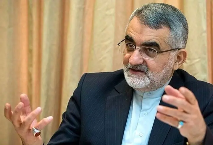 بروجردی: مذاکرات اتمام حجت با افکار عمومی است