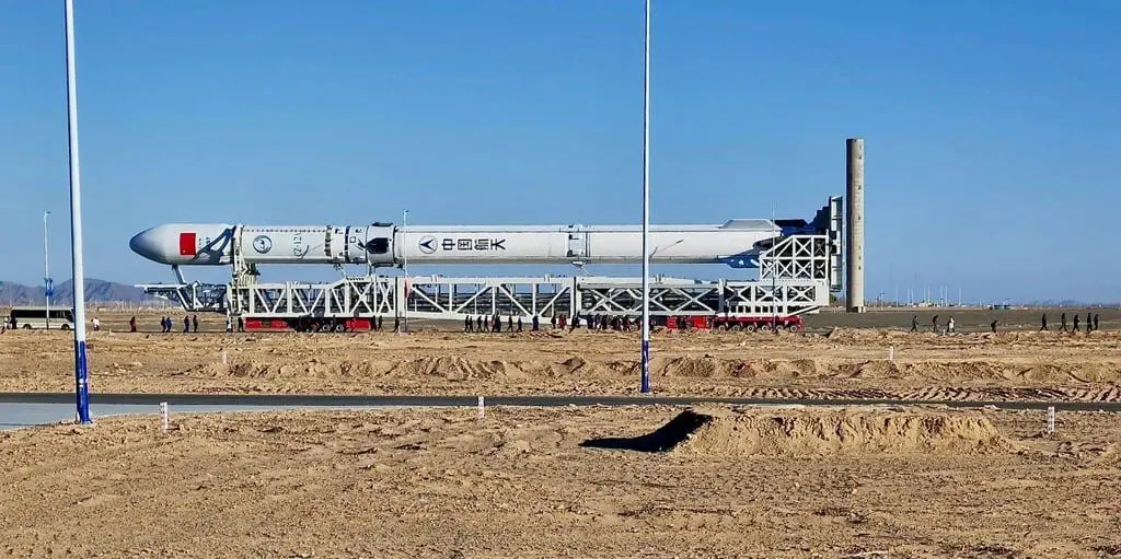 رقیب قدرتمندترین موشک جهان آماده پرتاب شد