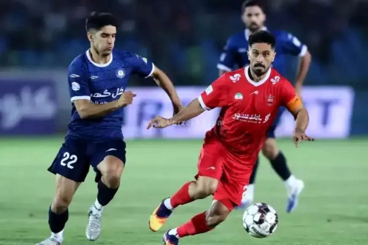 بازی تدارکاتی پرسپولیس و گل‌گهر در آزادی