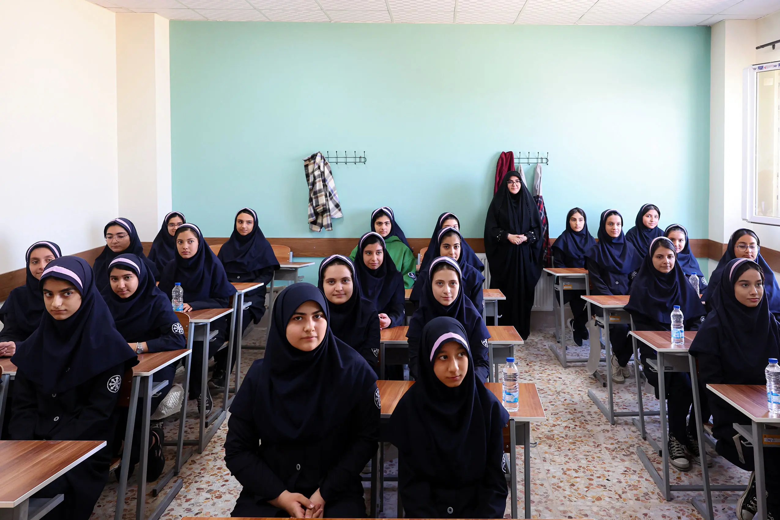 گلایه وزیر آموزش و پرورش از نفوذ مافیاهای آموزشی