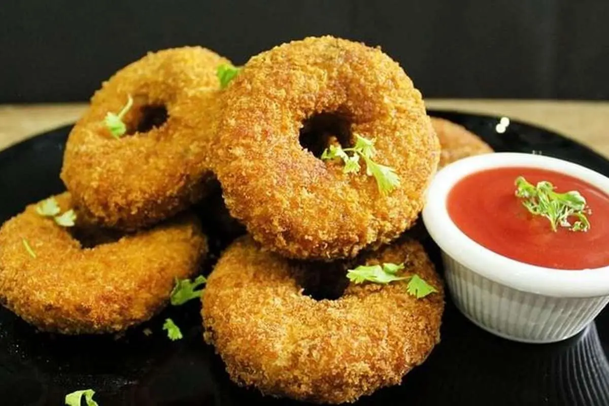 طرز تهیه دونات سیب زمینی؛ شام لذیذ و آسان 