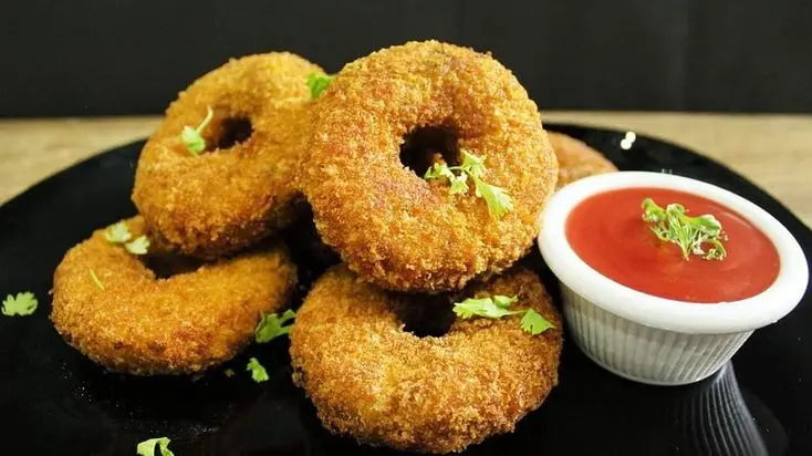 طرز تهیه دونات سیب زمینی؛ شام لذیذ و آسان 