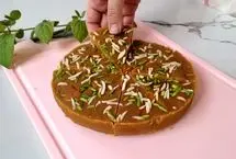 ببینید؛ طرز تهیه حلوا قالبی بدون آرد و بدون شکر