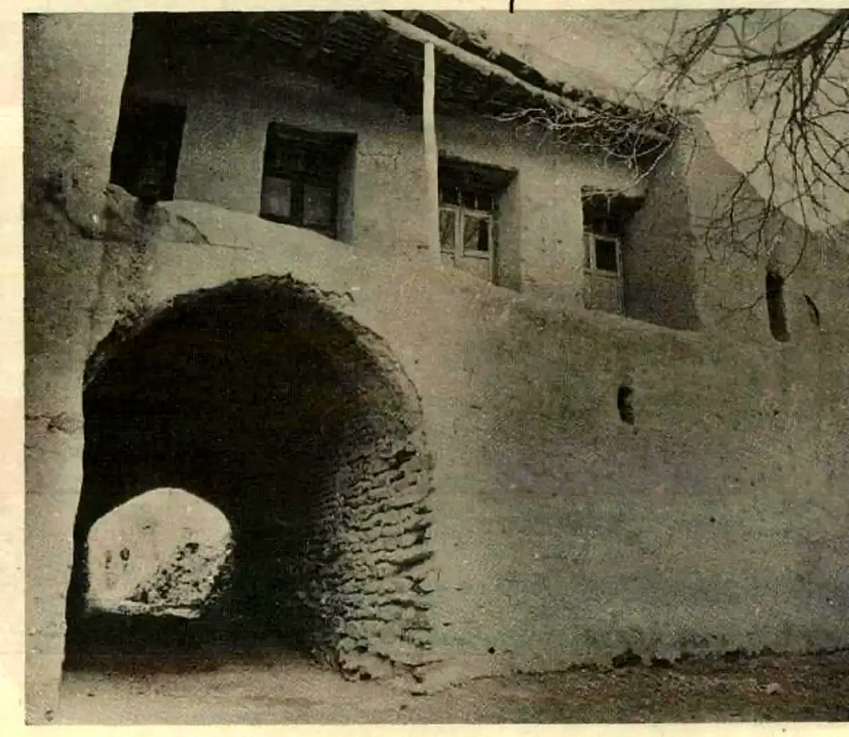 عکس‌های دیدنی از اتاق، خانه و روستای محل تولد امیرکبیر! 