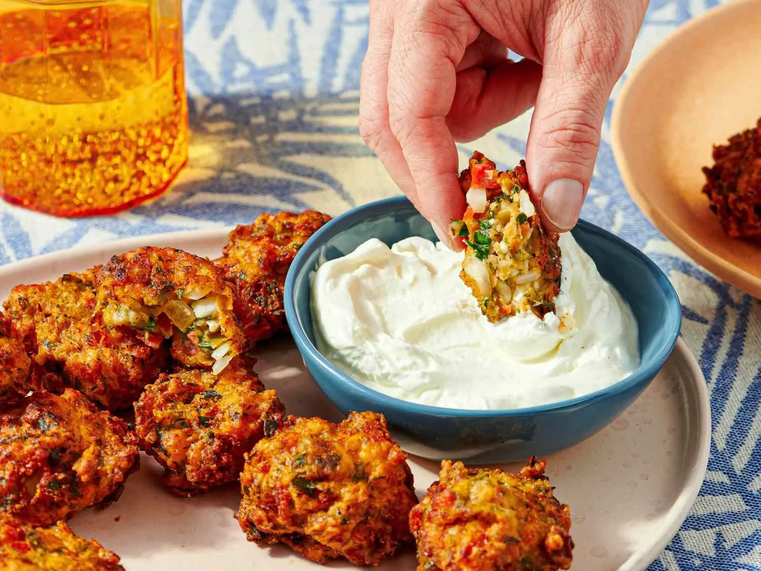طرز تهیه کتلت گوجه فرنگی؛ غذایی خوشمزه از دل یونان