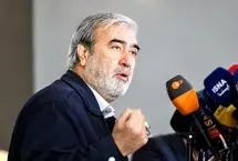 ابراهیم عزیزی: مذاکره هسته‌ای با آمریکا به این راحتی ممکن نیست/تنگه هرمز مؤلفه قدرت ایران است