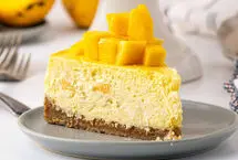 طرز تهیه چیز کیک انبه با بیسکوییت؛ دسر شیک و خوشمزه 

