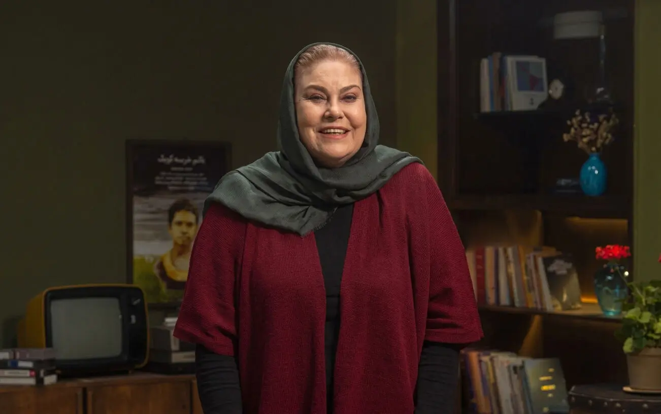 دربارۀ تاک‌شو «دلربا» با اجرای مهرانه مهین‌ترابی/ چرا بیش از پیش به صلحِ دل‌بَر نیازمندیم؟
